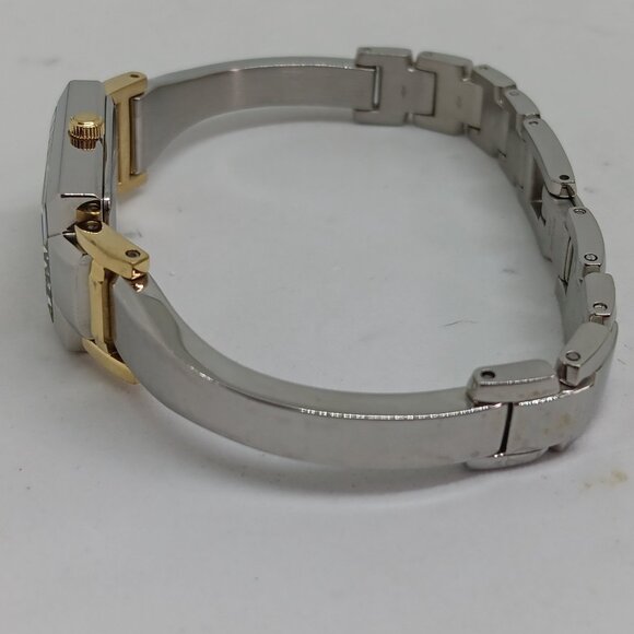 Bulova Classic 98P229 Women's 18x26mm Two-Tone S/Steel Diamond Dial Quartz Watch - Picture 5 of 11